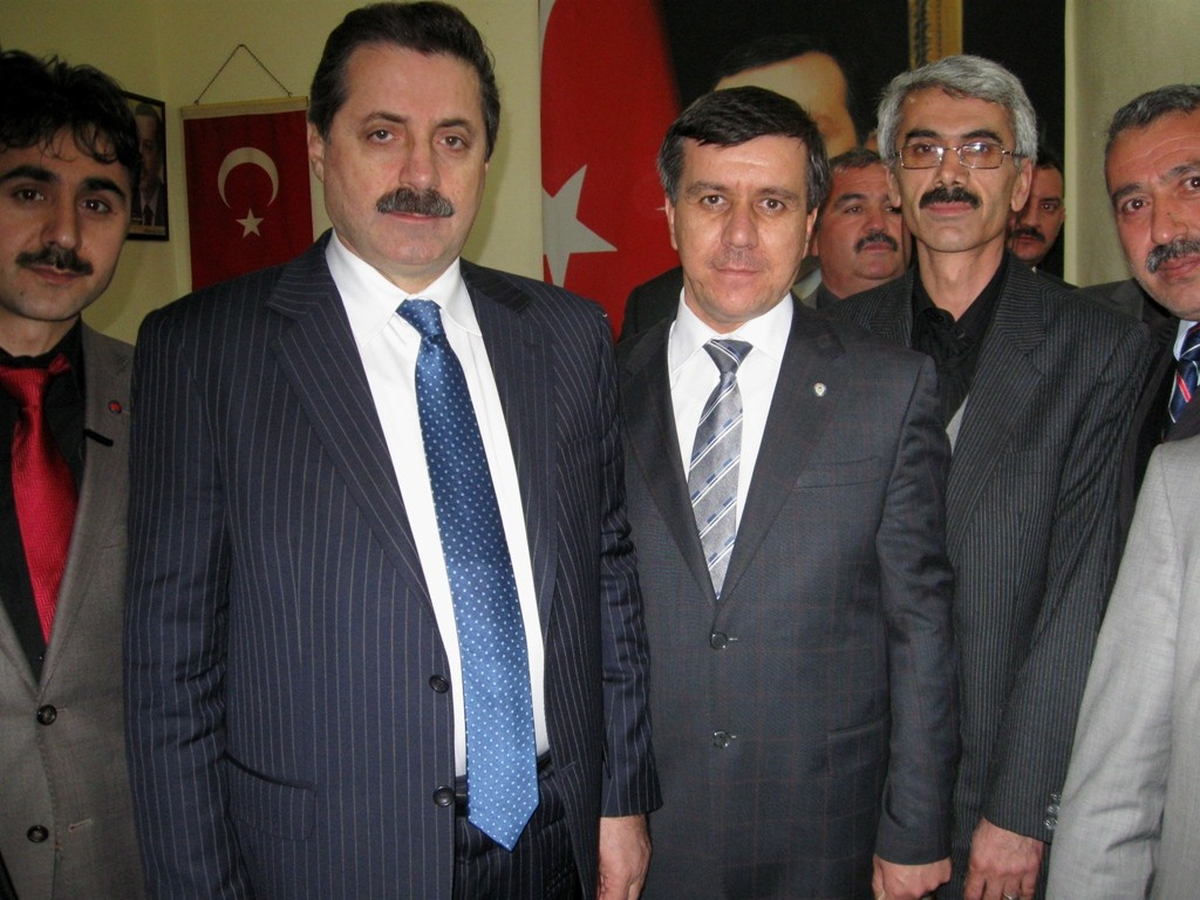 Öğretmenler Çalışma ve Sosyal Güvenlik Bakanı Faruk Çelik'ten Ek Ödeme Konusunda Destek İstediler