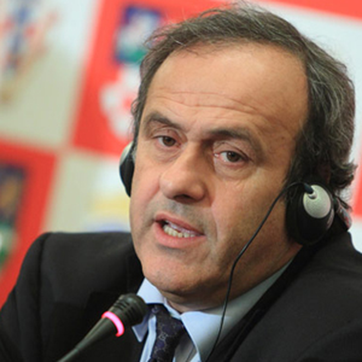 Platini Başbakan'la Bir Araya Geldi