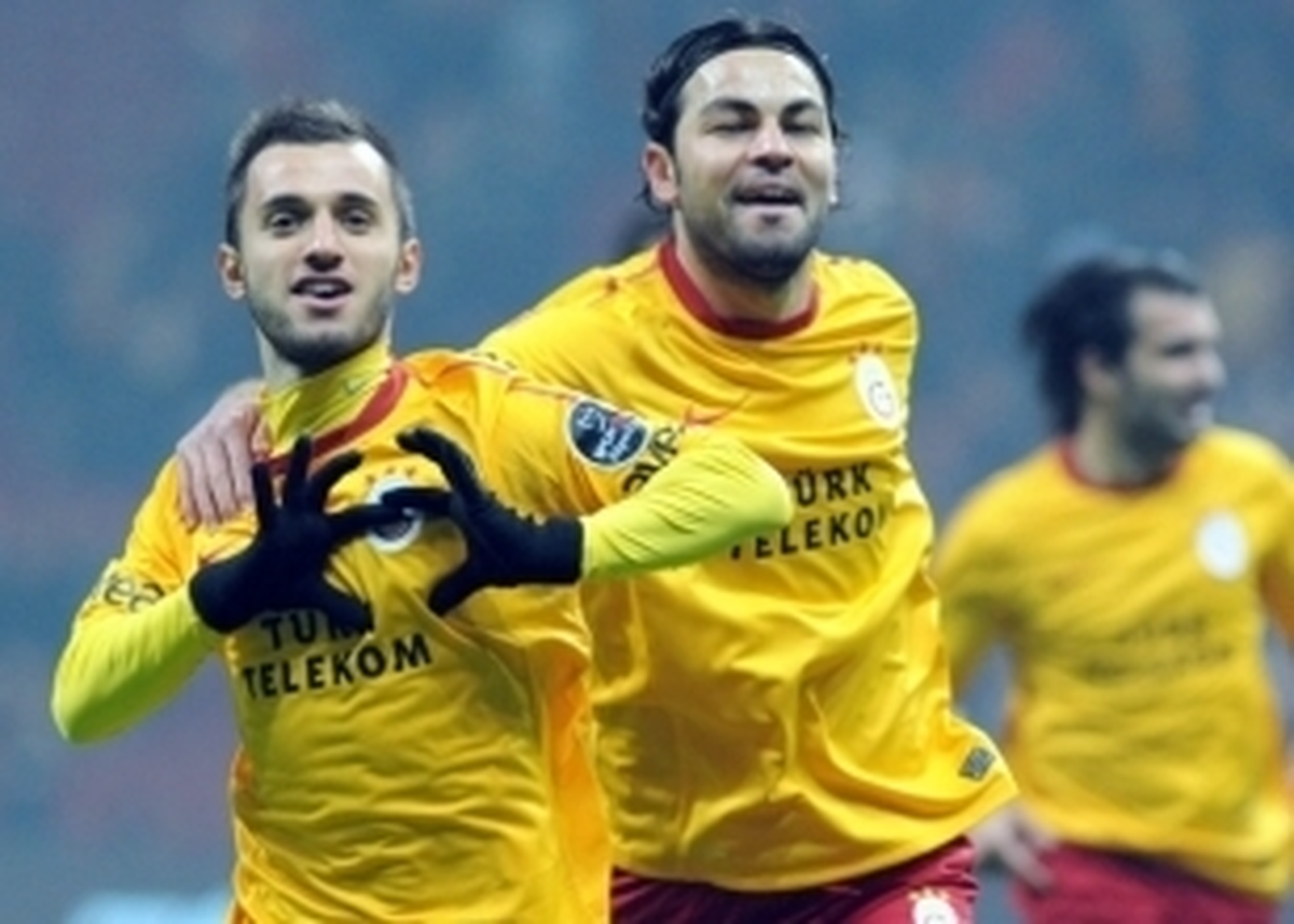Selçuk\'tan Özür, Emre\'den Gözyaşı!