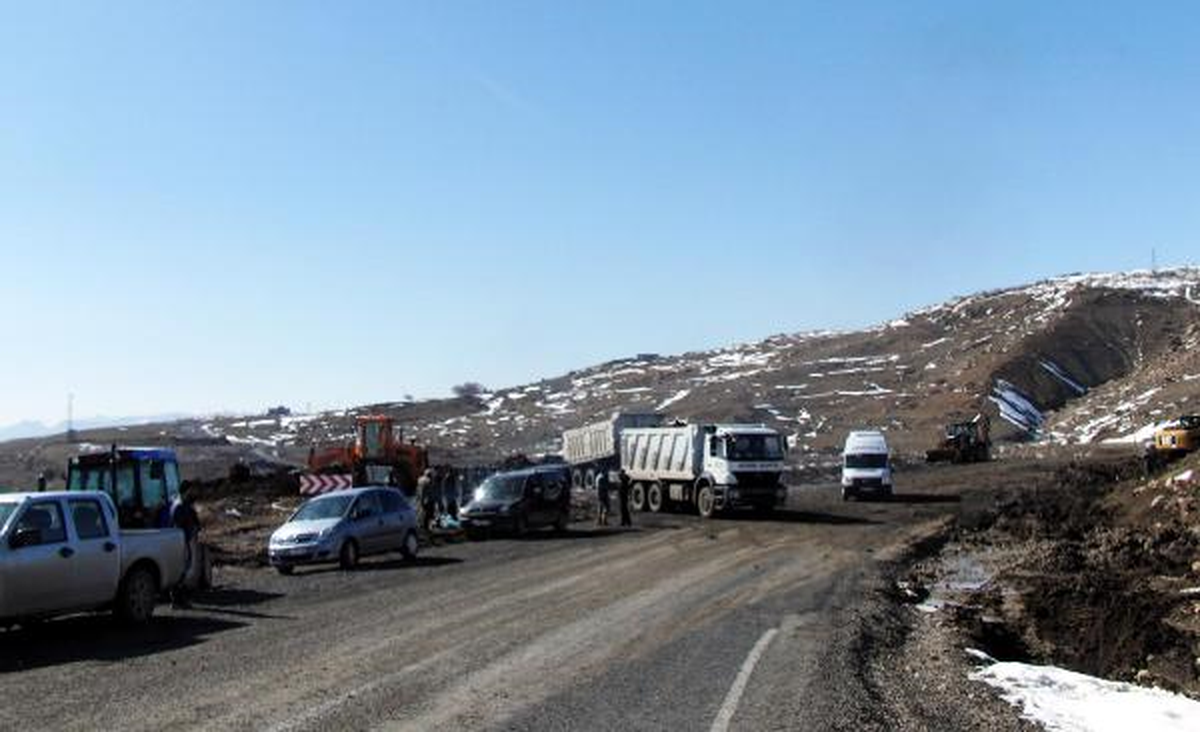 Şırnak\'taki Su Sıkıntısı İçin Valilik ve Belediyeden Ortak Çalışma