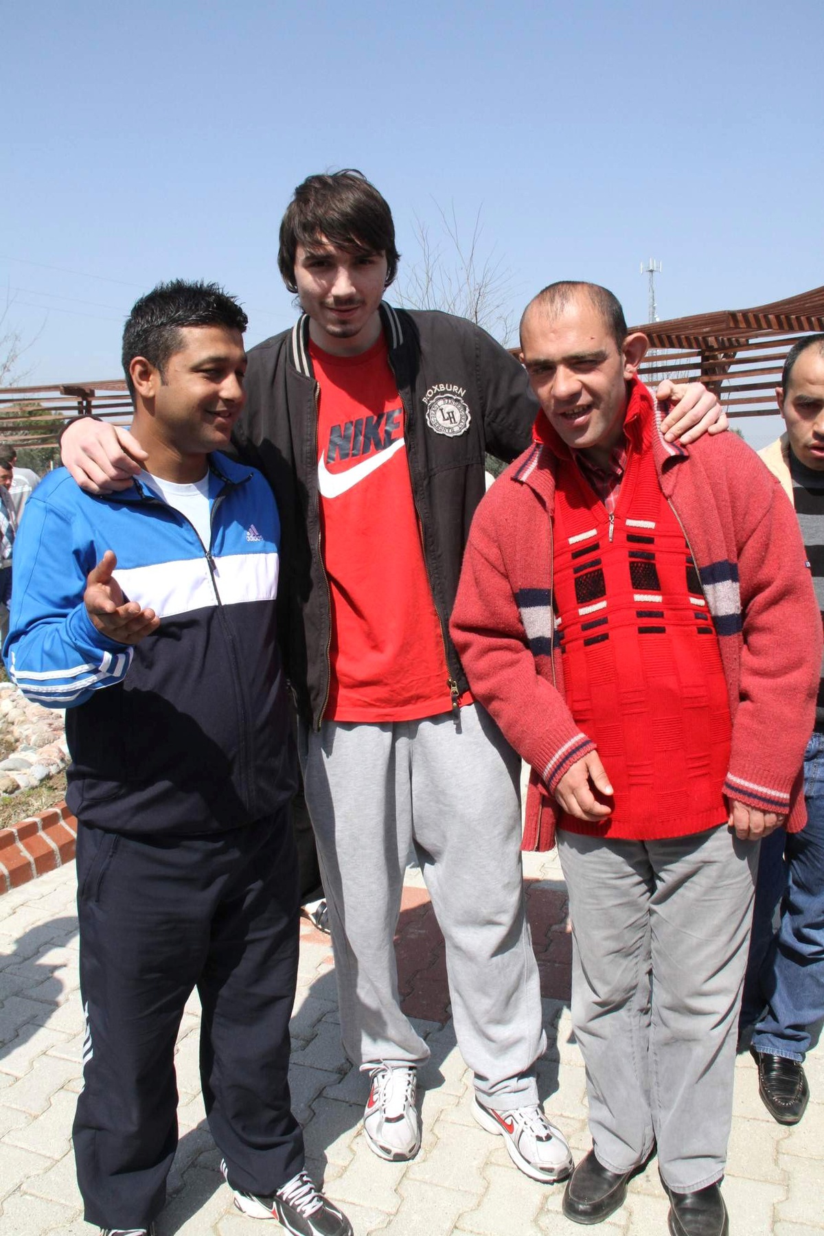 Akhisarlı Devler, Rehabilitasyon Merkezini Ziyaret Etti
