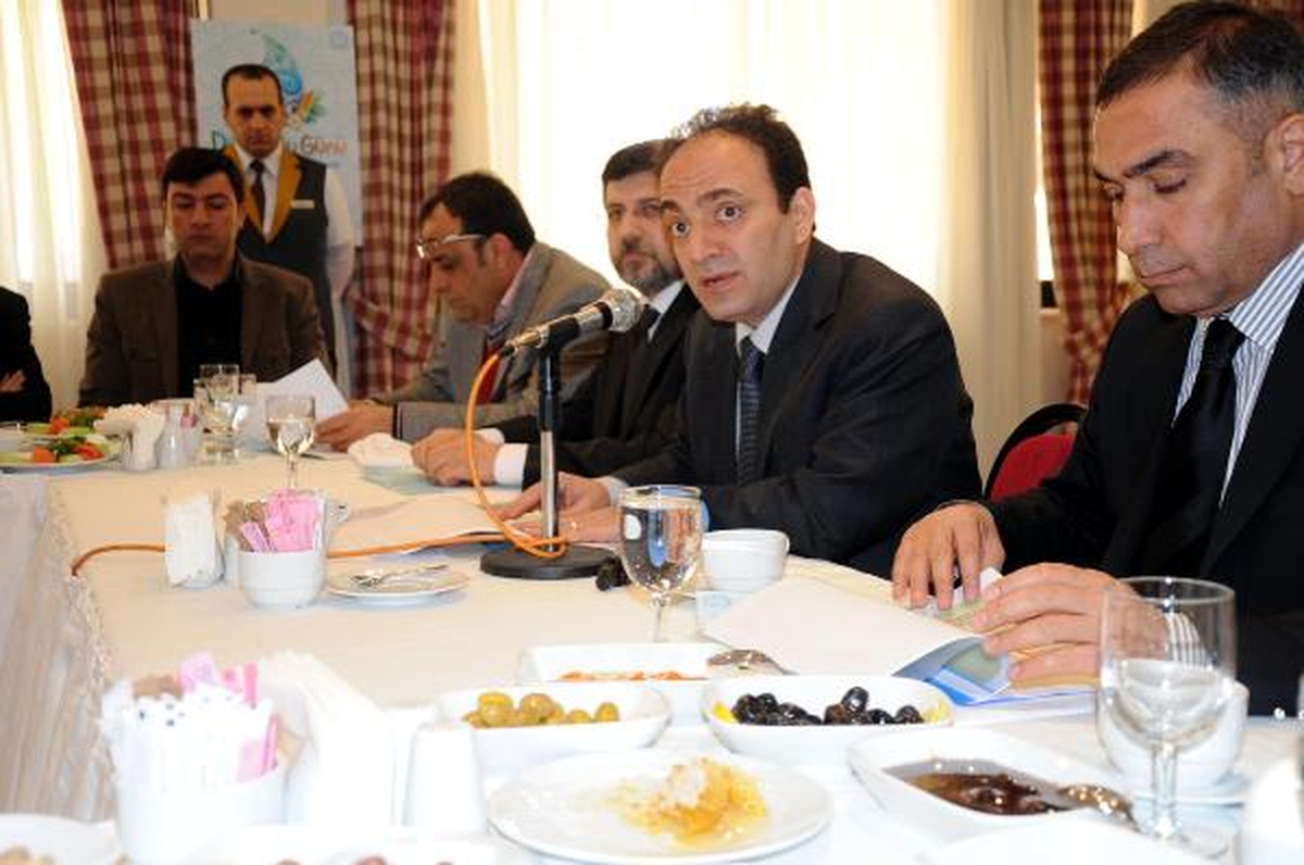 Baydemir\'den "Ak Partili\'lerin Suyunu Kesti" Sözüne Tepki