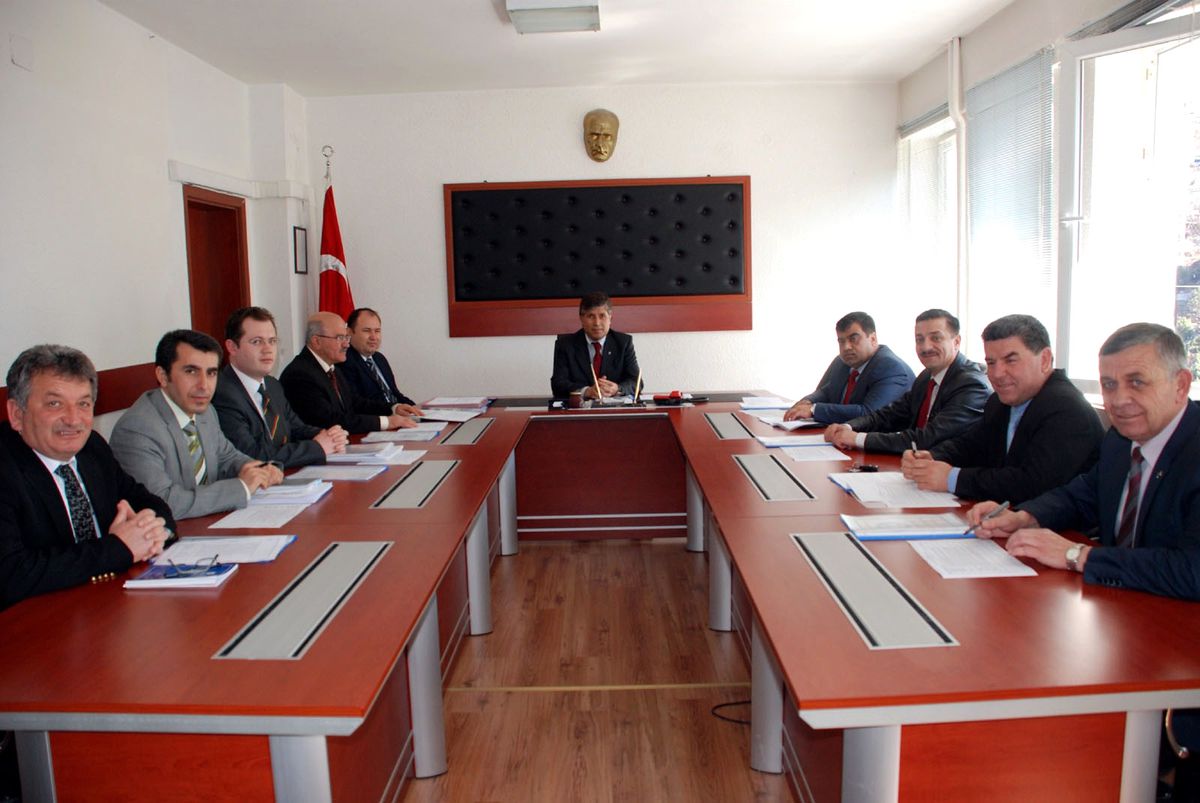Bilecik'te 50 Engelliye Akülü Araba