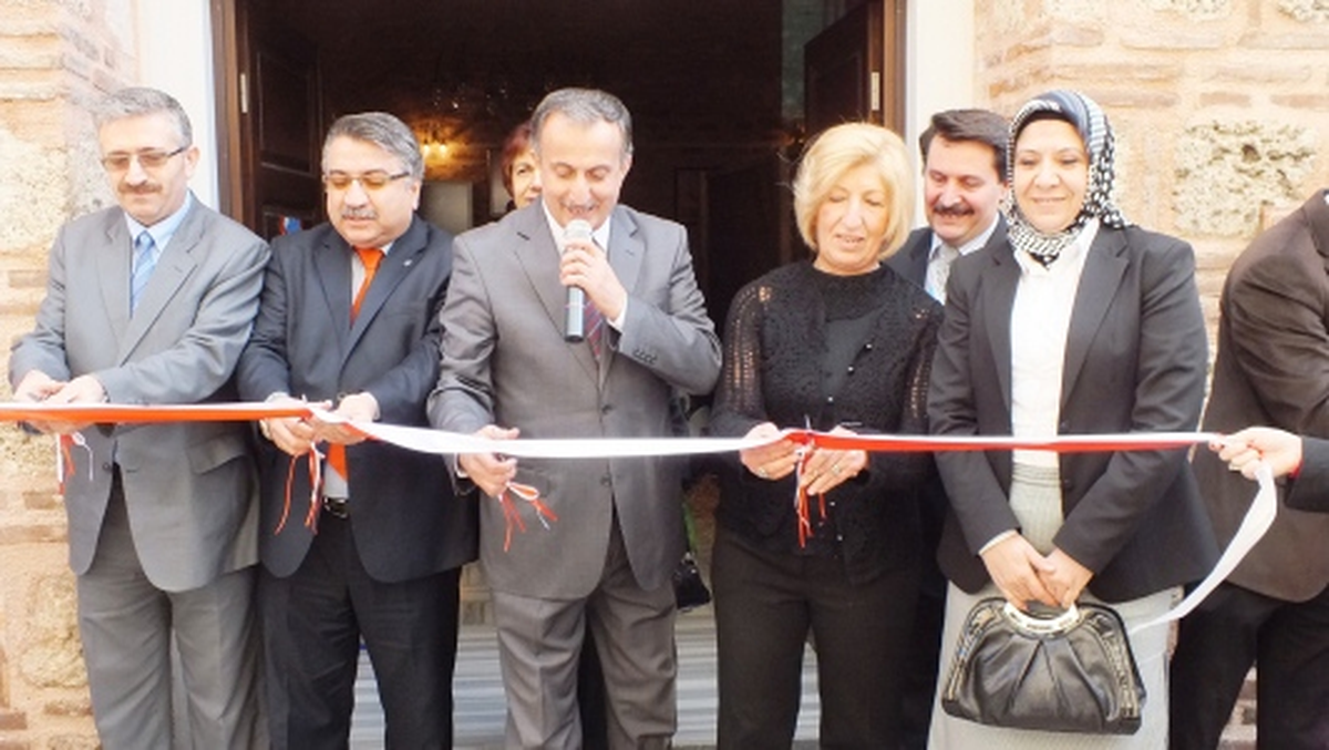 Busmek\'ten Çanakkale Şehitleri Anısına Sergi