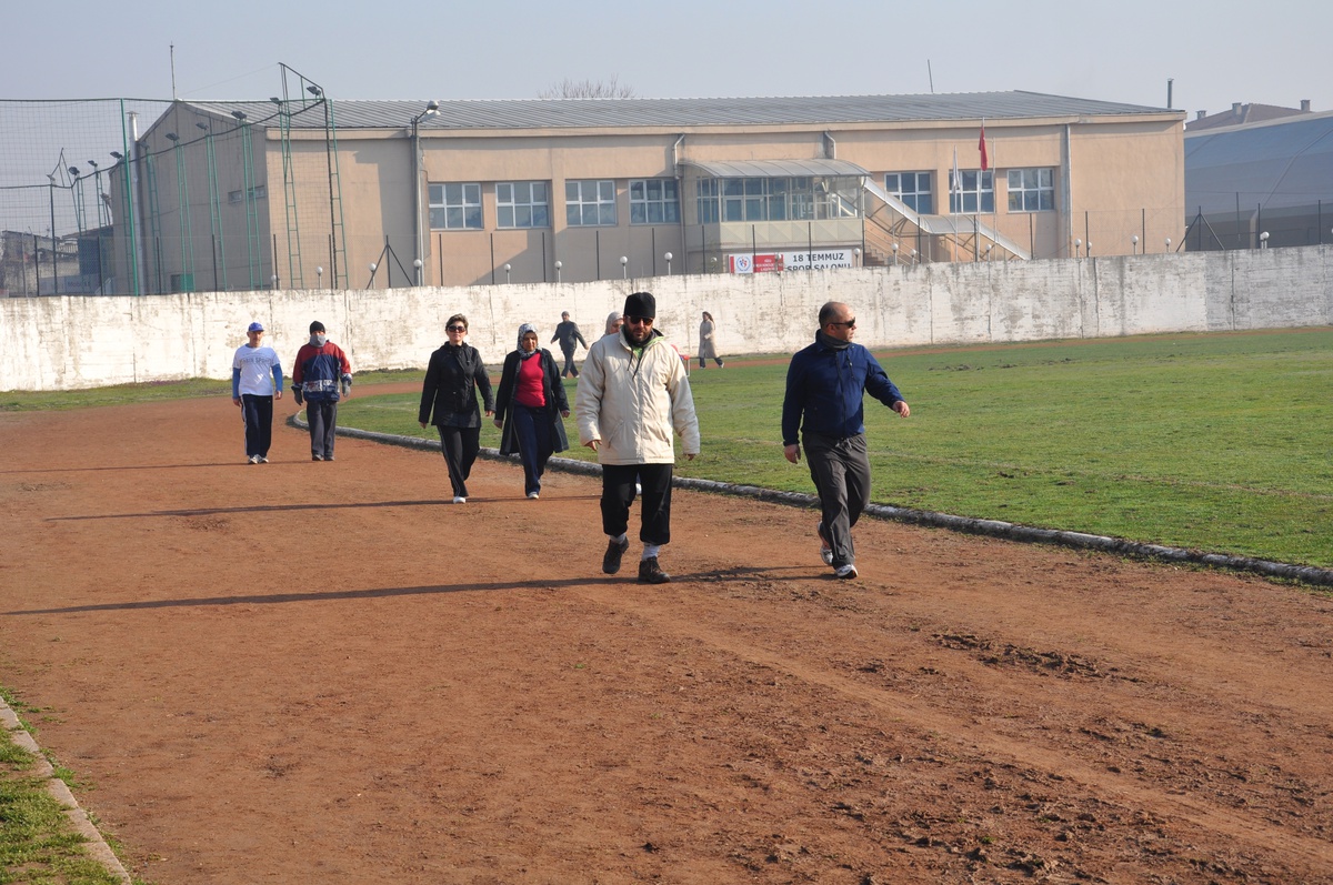 Düzce\'de Güneşle Birlikte Yürüyen Sayısı Arttı