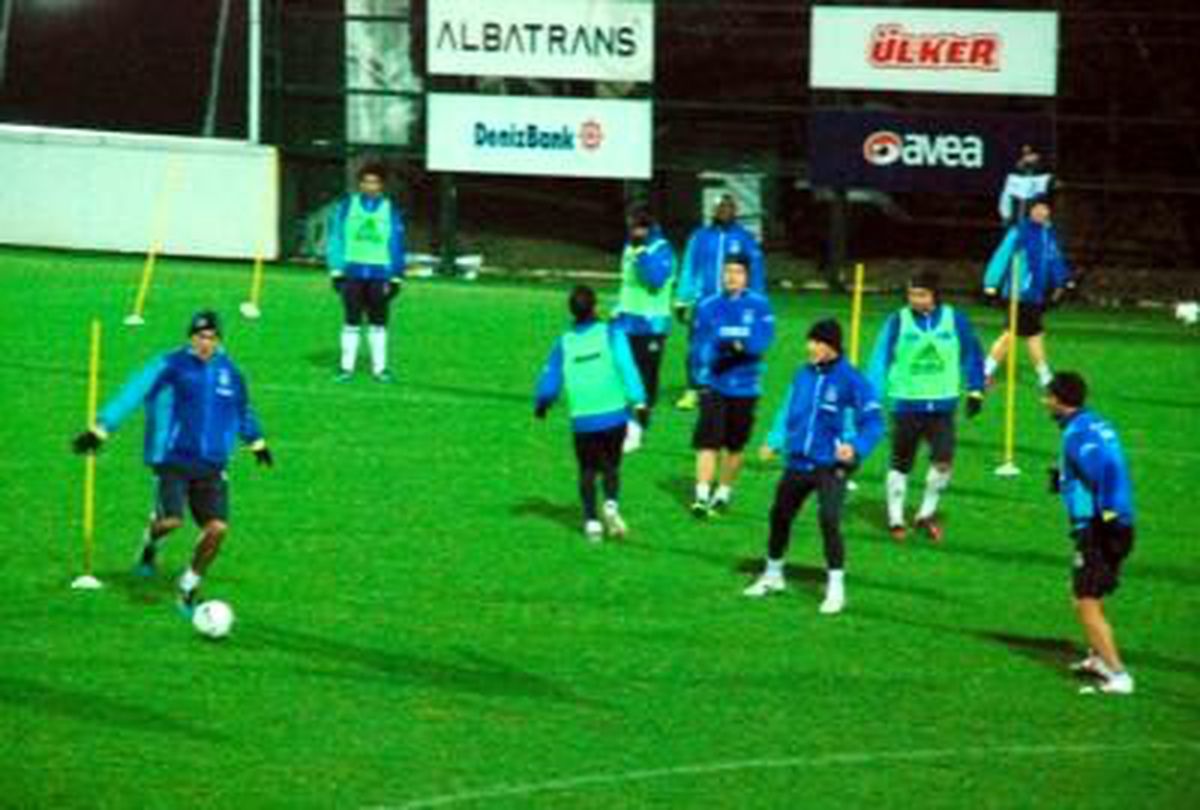 Fenerbahçe, Kupa Maçı Hazırlıklarını Sürdürdü