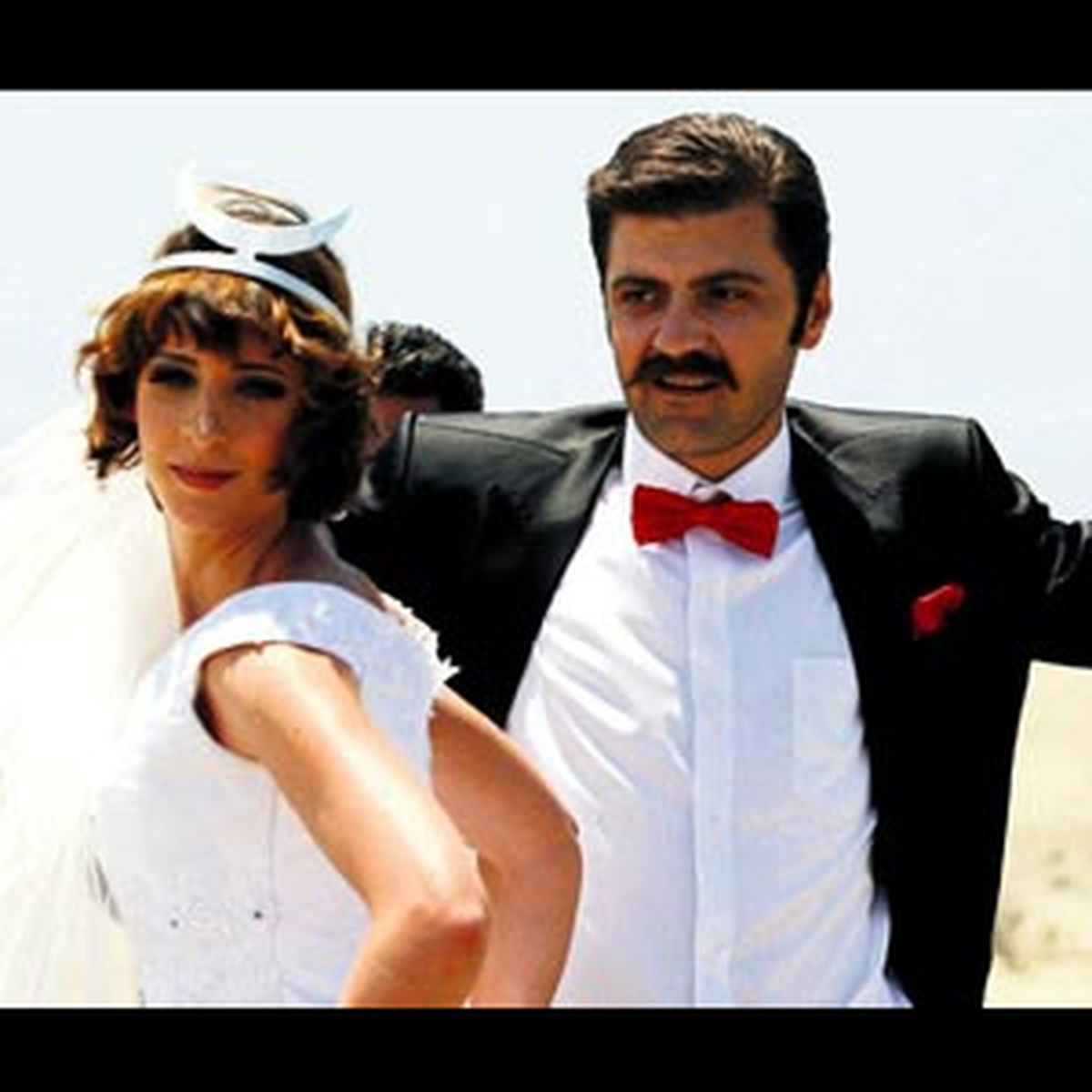 Hem Tango Yaparım Hem Zeybek Oynarım!