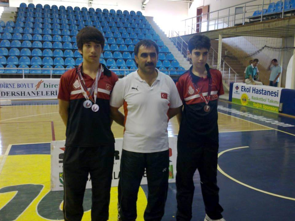 Milliler Macaristan Yolunda
