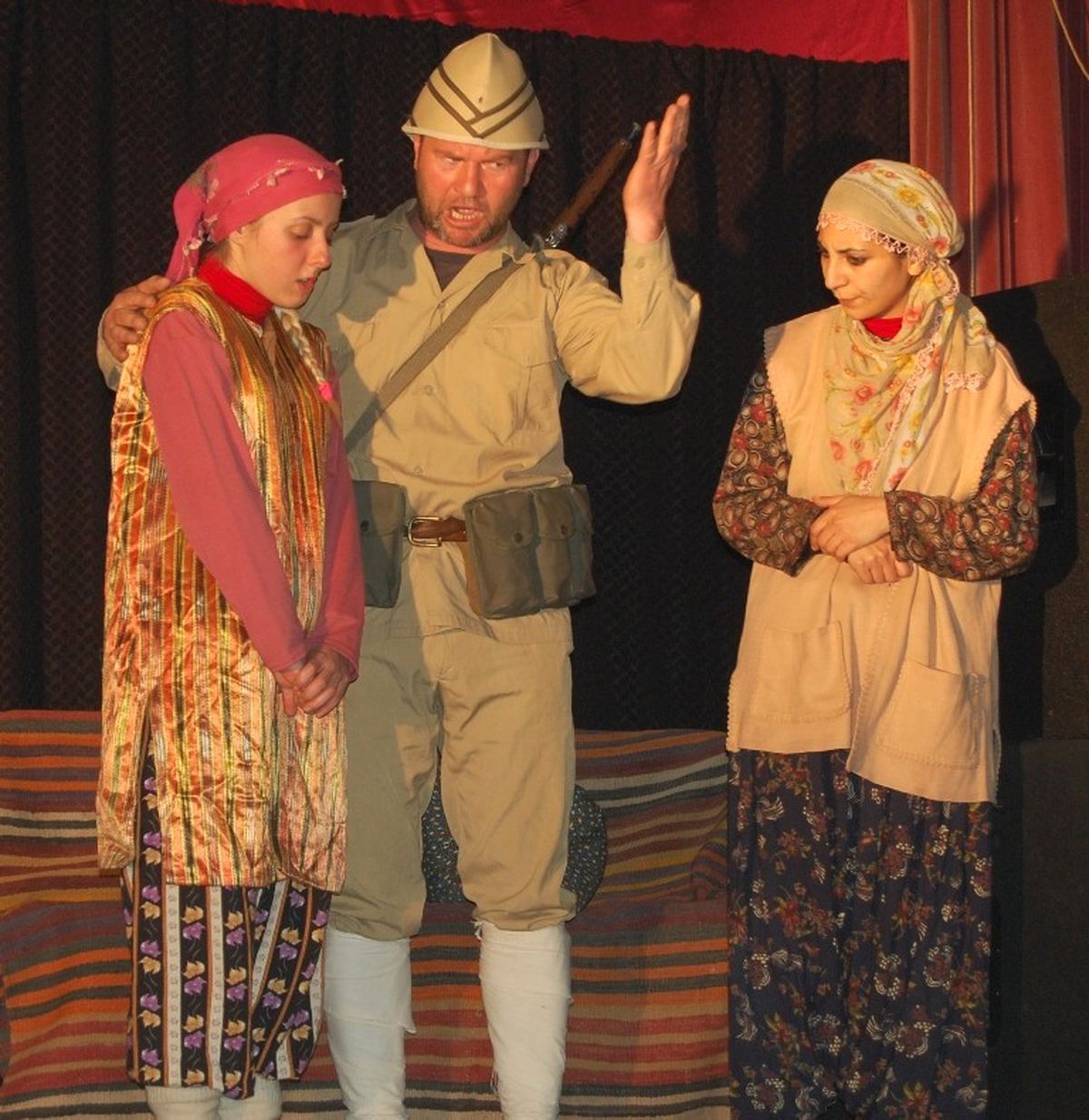 'Seyit Onbaşı' Ödemiş'te Sahnelendi