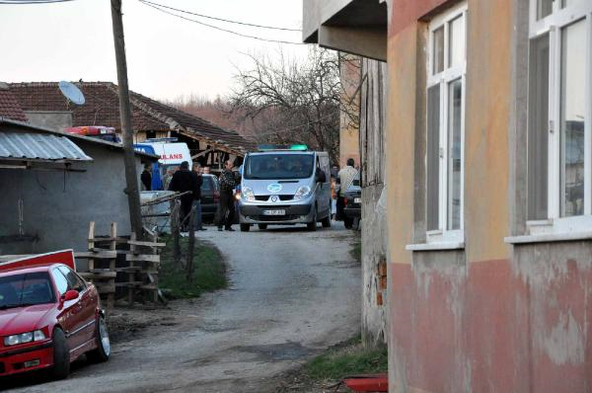Tarla Temizliği Yaparken Yaktığı Ateşten Kaçamayan Köylü Öldü