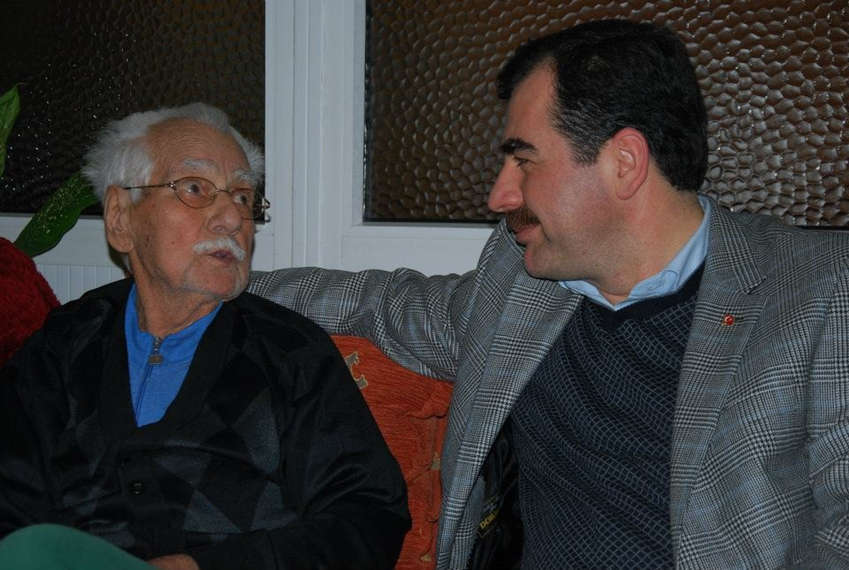 Adnan Menderes\'in Fotoğrafçısı Eski Günleri Milletvekili Erdem ile Yad Etti