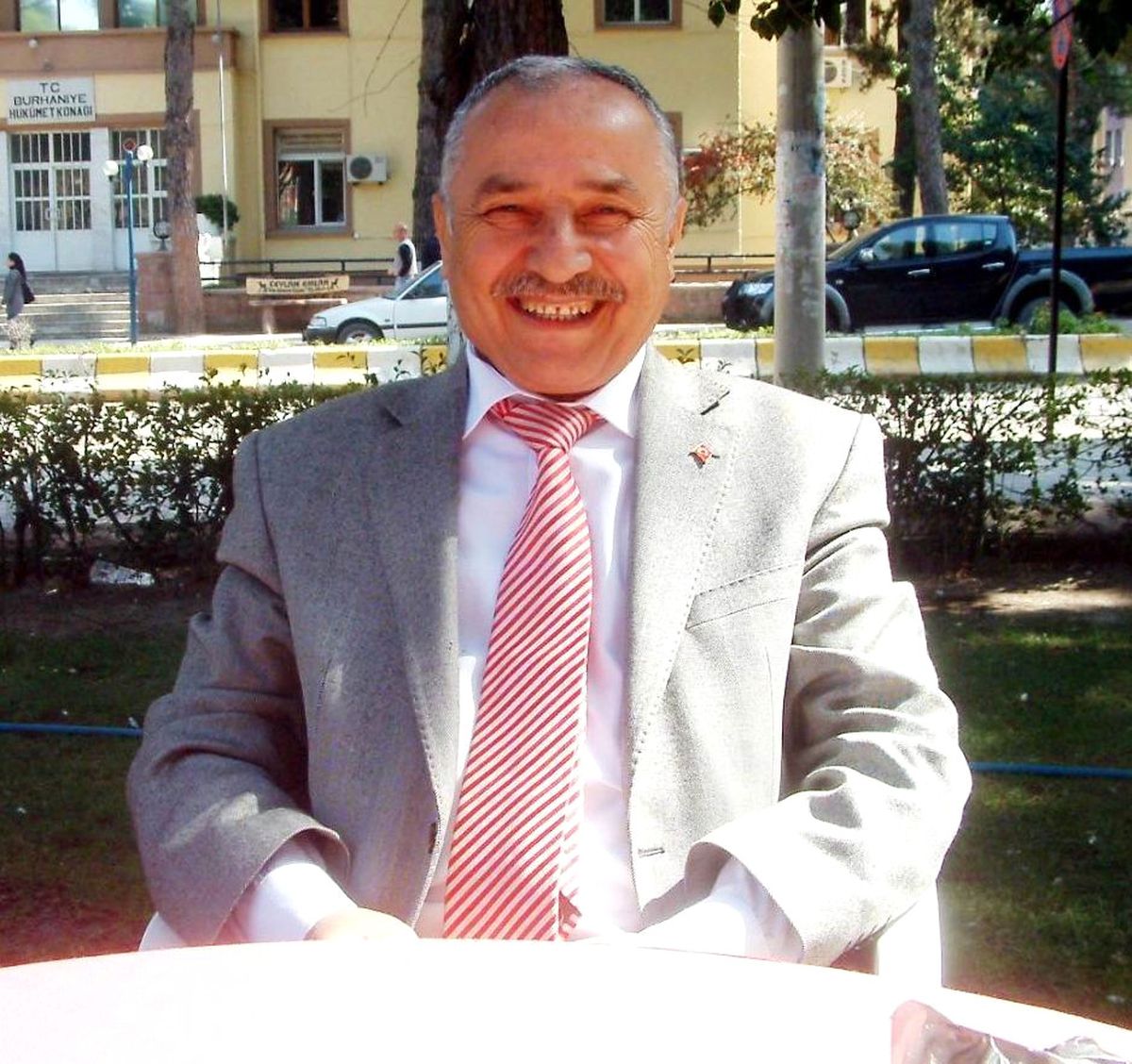 Burhaniye\'de Okuma Yazma Seferberliği