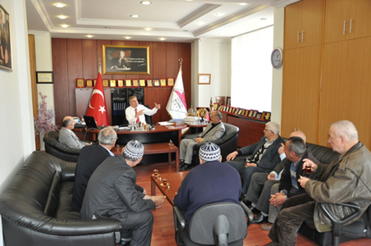 Cem Kara\'ya Ziyaret