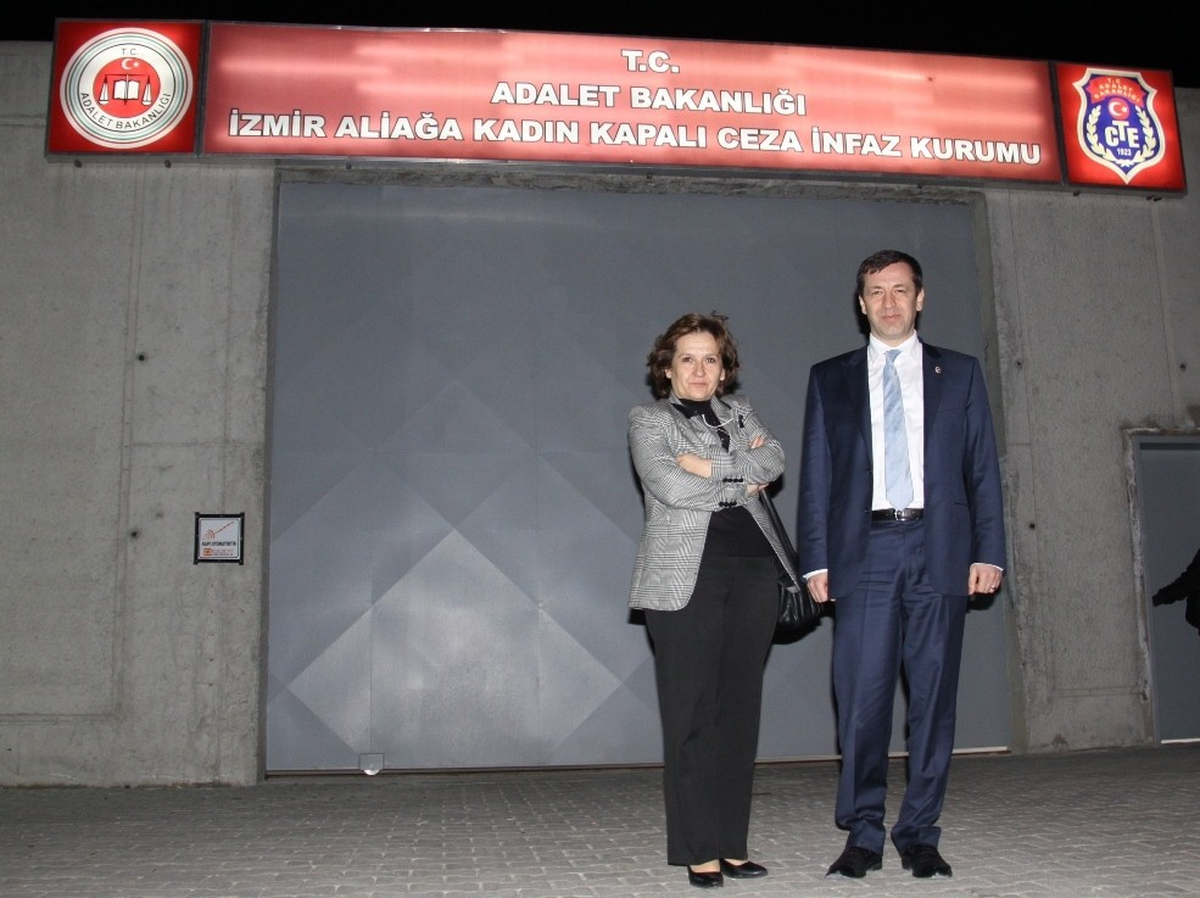 CHP\'li Güler ve Türeli\'den, Büyükşehir Tutuklularına Moral Ziyareti