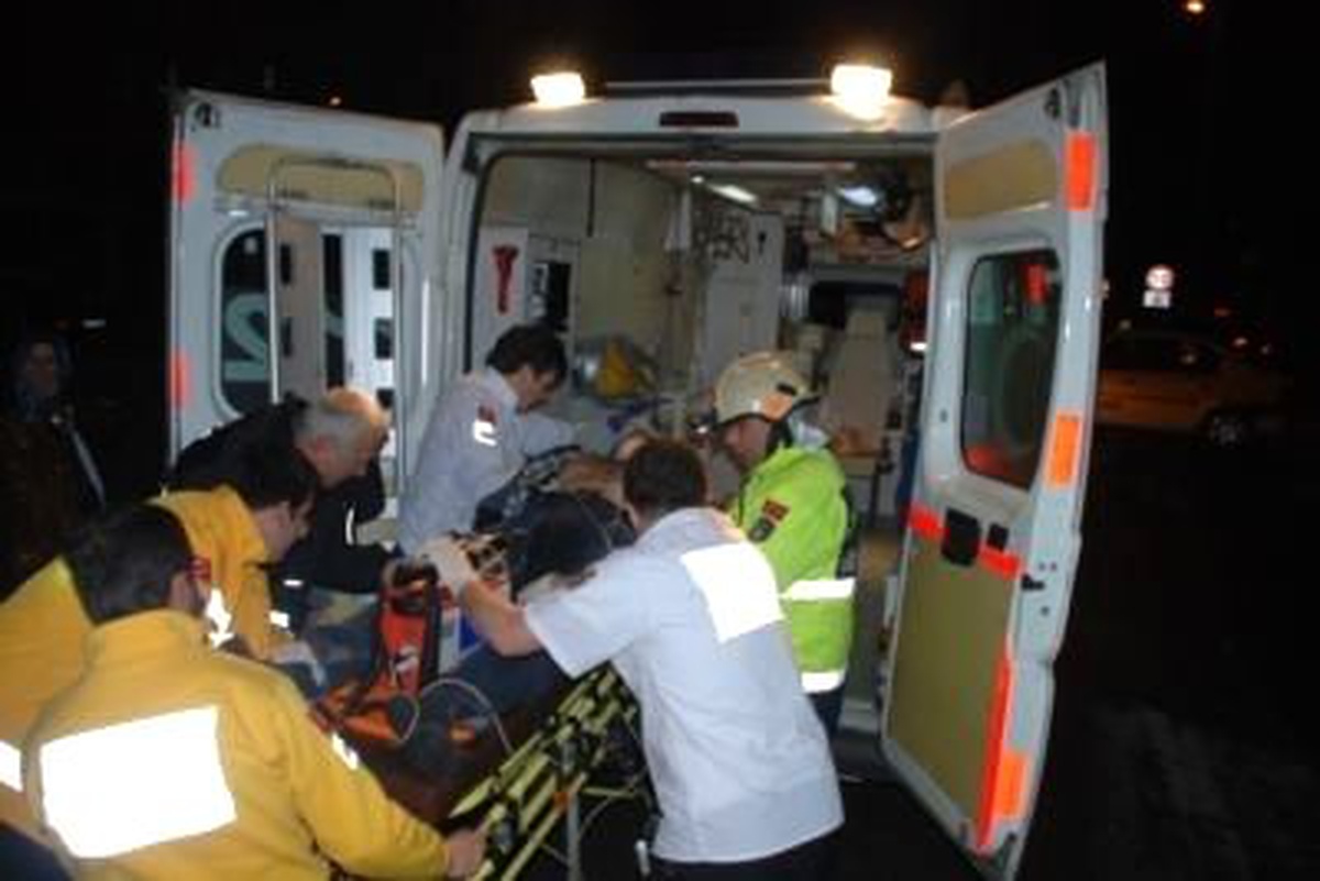 Ambulansla Otomobil Böyle Çarpıştı
