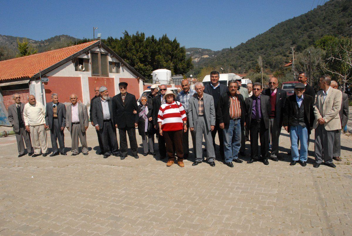 Fethiye\'de Huzurevi Sakinleri Ölüdeniz\'de Piknik Yaptı