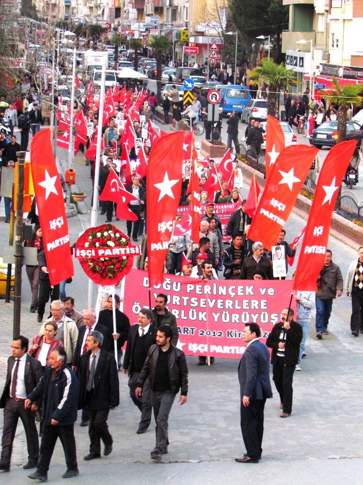 İşçi Partililerin 'Özgürlük Yürüyüşü' Kiraz'dan Başladı