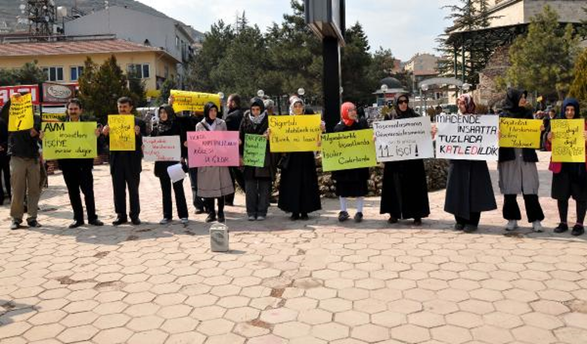 İstanbul\'daki Yangında Ölen İşçiler İçin Tokat\'ta Eylem