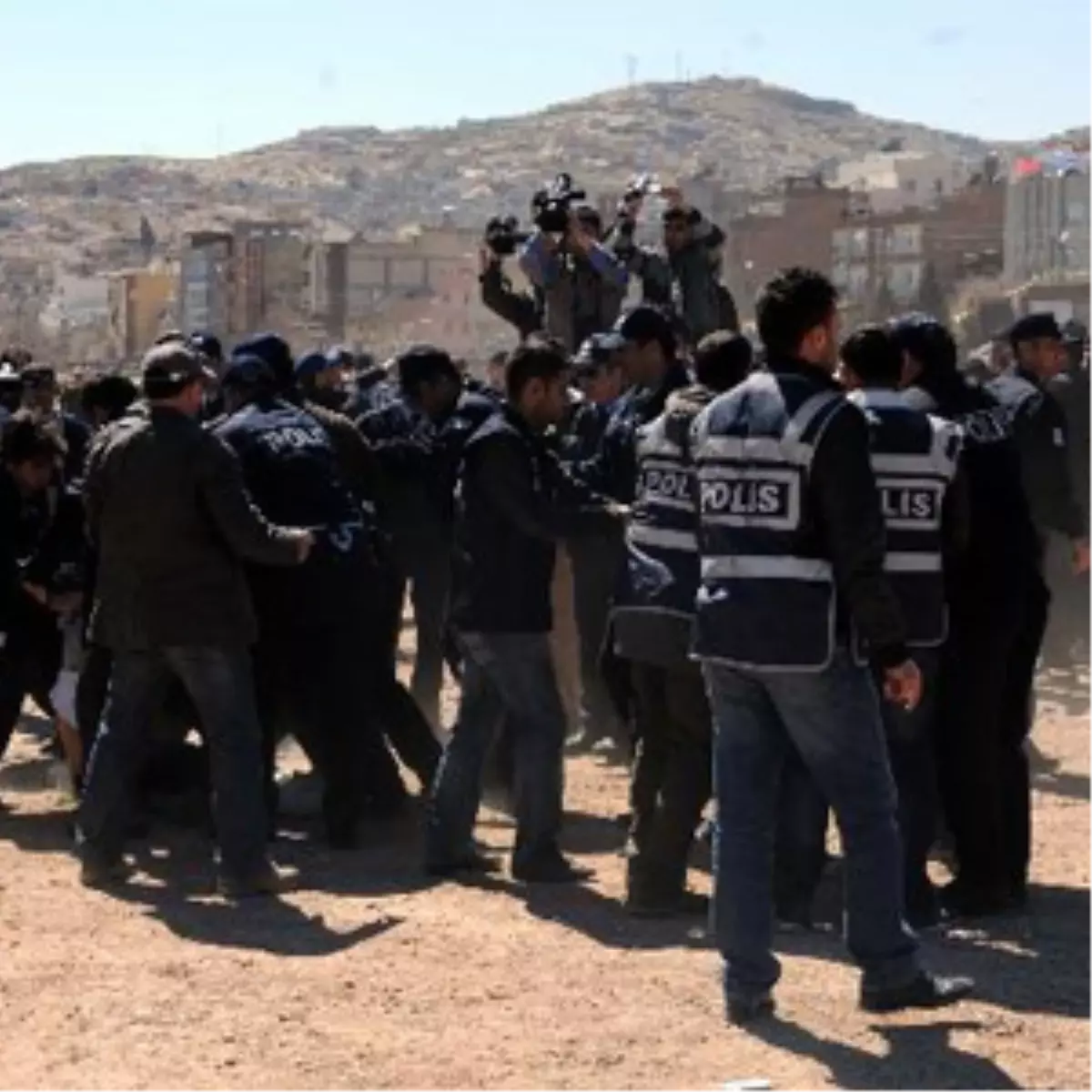 Nevruz Coşkusu Yurdun Dört Bir Yanında