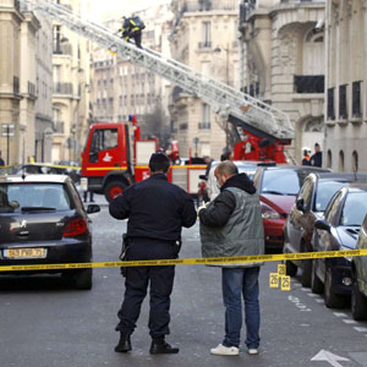 Paris\'te Korkutan Patlama