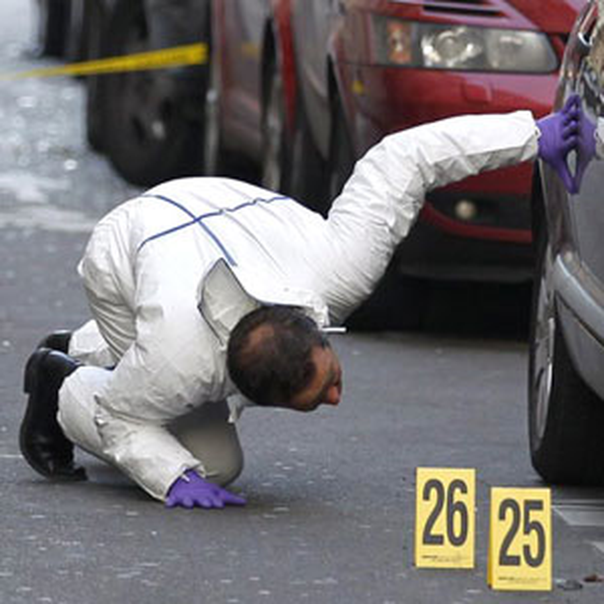 Paris\'teki Endonezya Büyükelçiliği Önünde Bomba Patladı