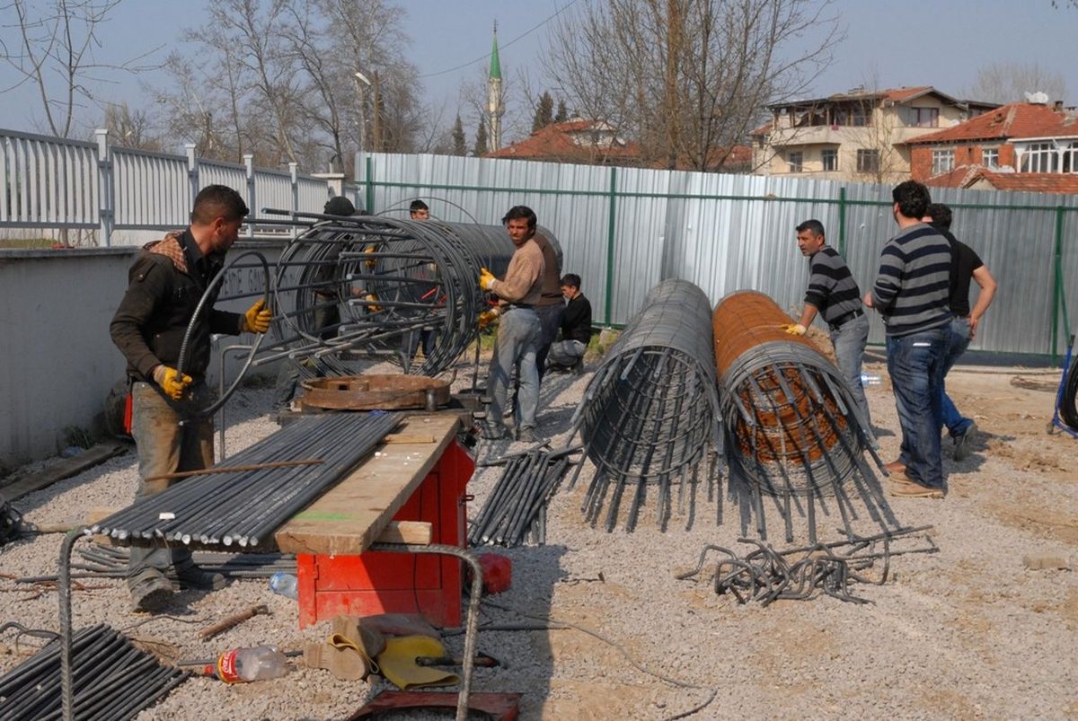 Sakarya Büyükşehir Belediyesi\'nden Yol Çalışması