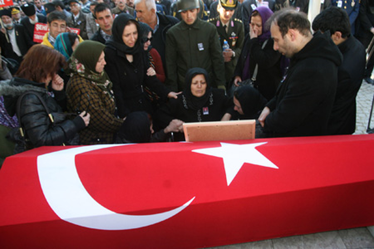Şehit Binbaşı Yakınları, Uğurladı