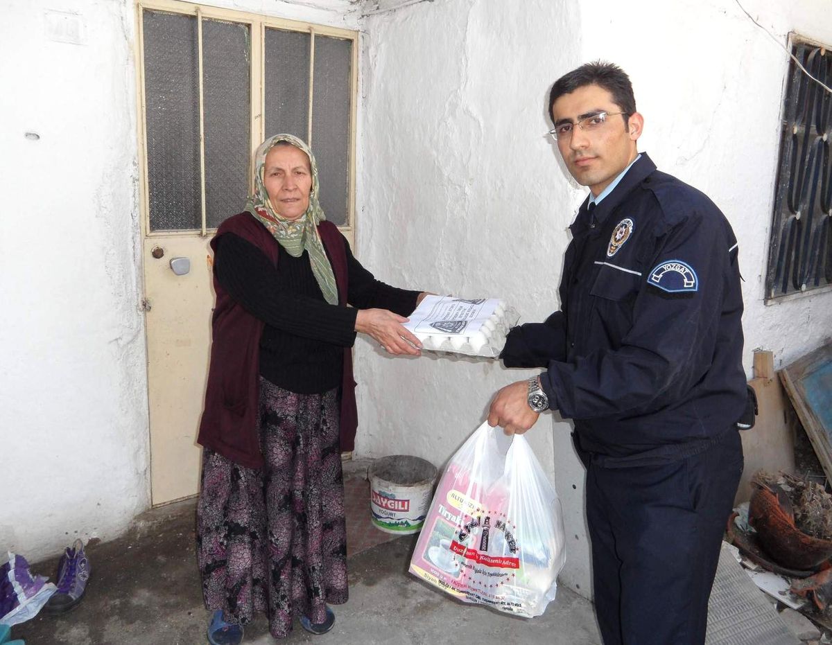 Sorgun Toplum Destekli Polislerden Yaşlılara Ziyaret
