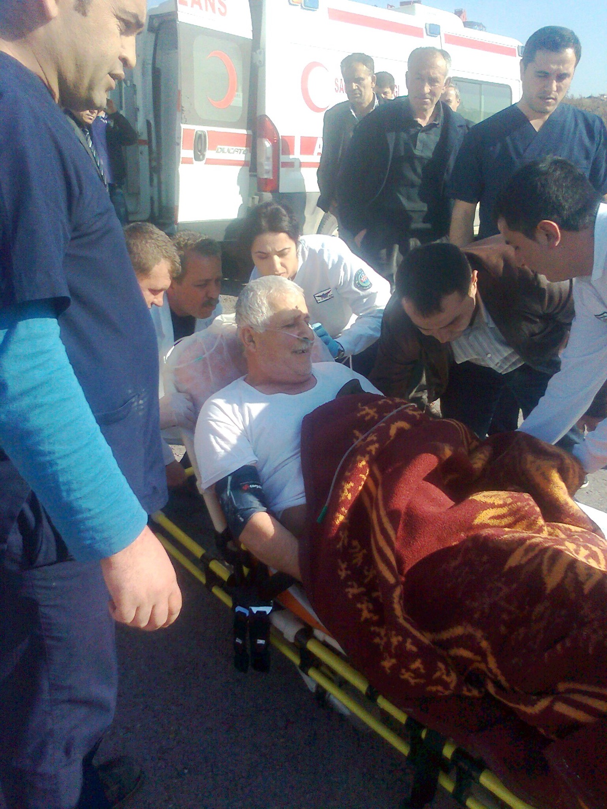Yaşlı Adamın İmdadına Hava Ambulansı Yetişti