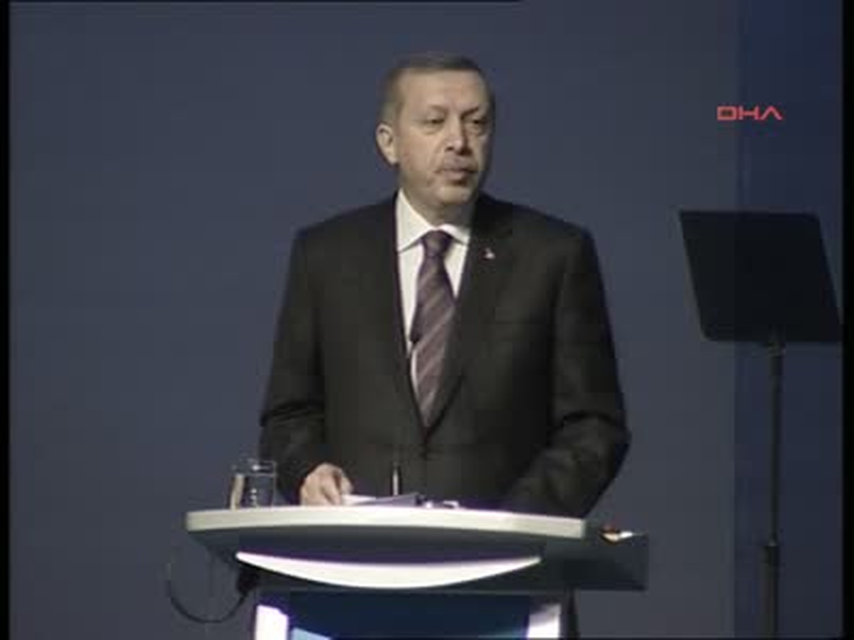 Başbakan, UEFA Olağan Kongresi\'nde Konuştu