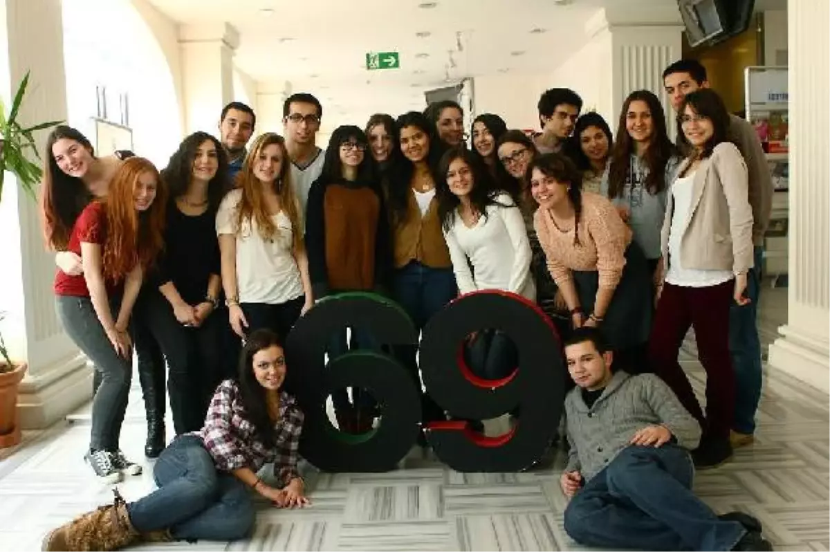 Avrupa Gençlik Parlamentosu İlk Kez İstanbul\'da Toplanacak