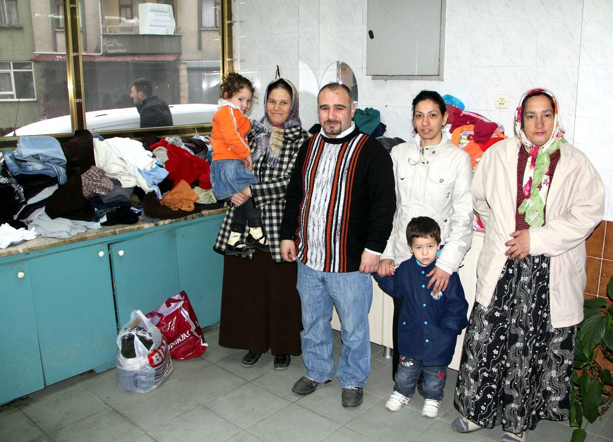 Bireysel Kalkınma ve Yardımlaşma Derneği\'nden 3 Aileye Yardım