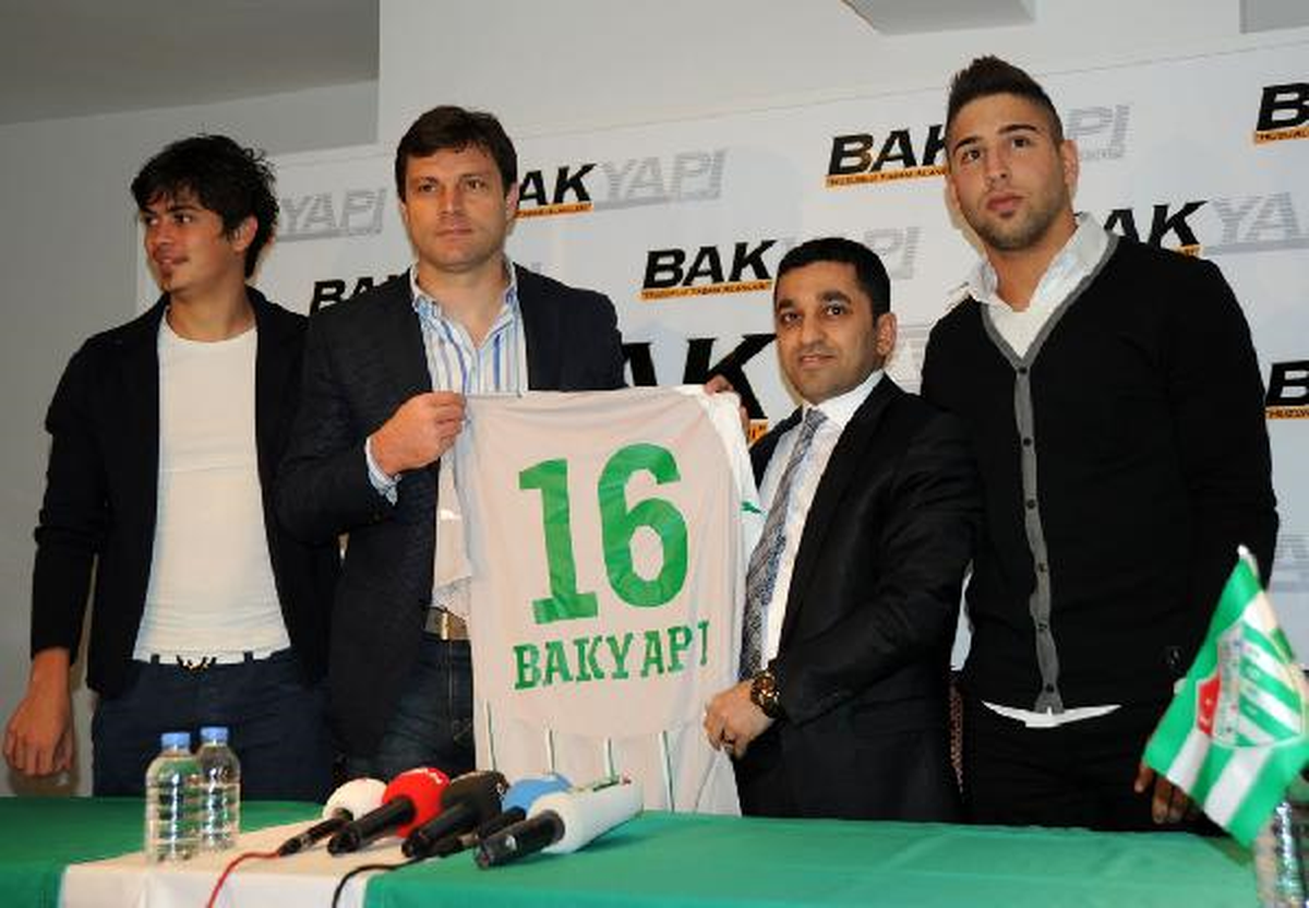 Bursaspor Teknik Direktörü Sağlam: Fenerbahçe\'yi Yenmek İçin Çok Sebebimiz Var