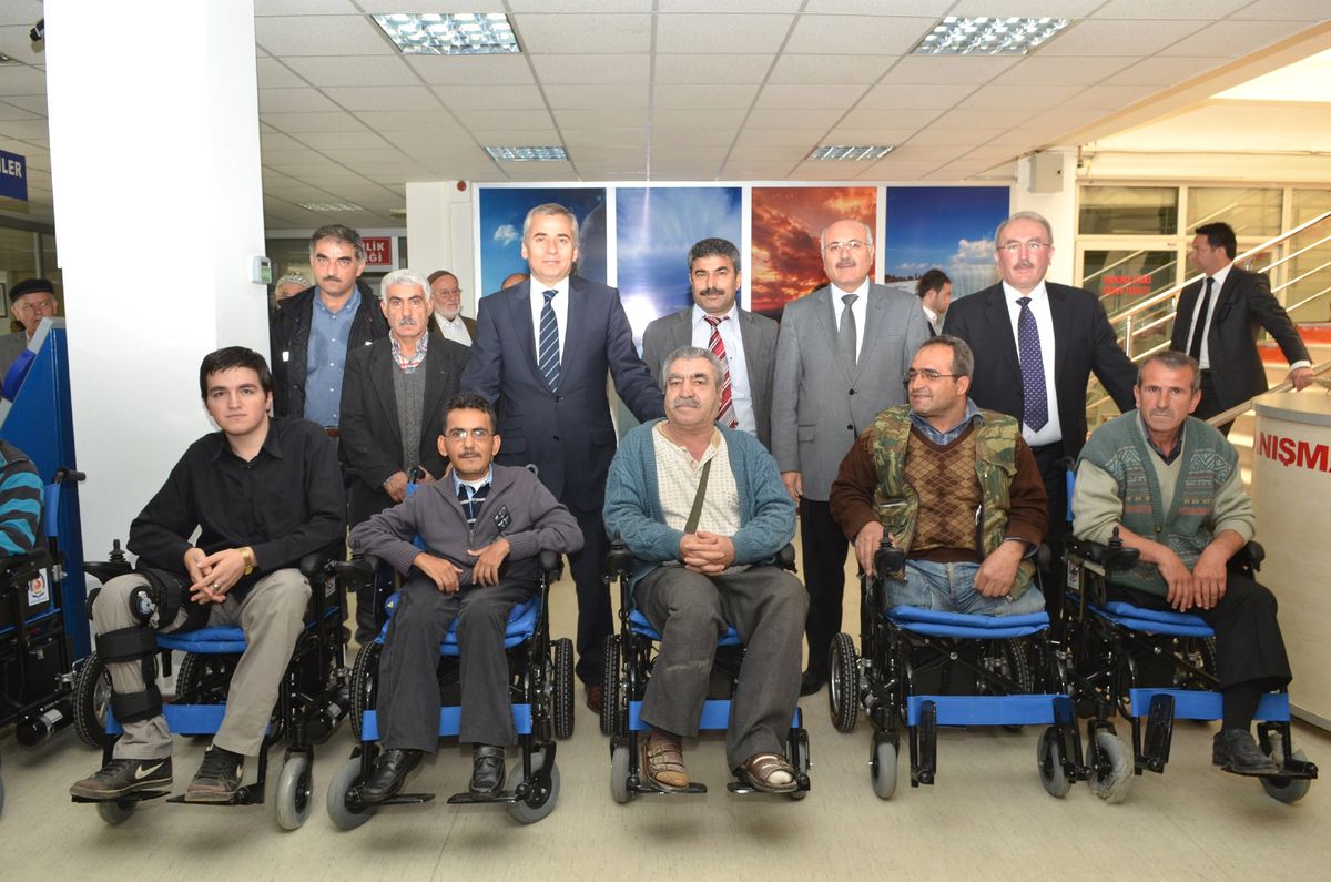 Denizli Belediyesi\'nden Engelliler İçin Düzenlemeler