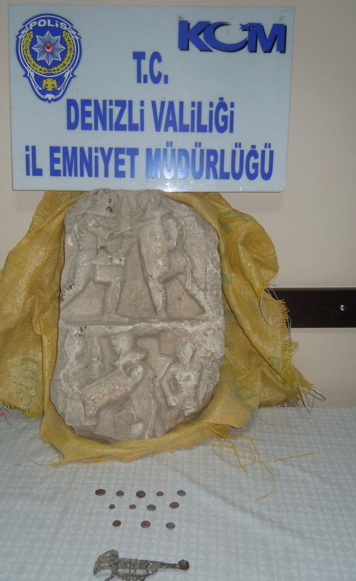 Denizli\'de Tarihi Eser Operasyonu