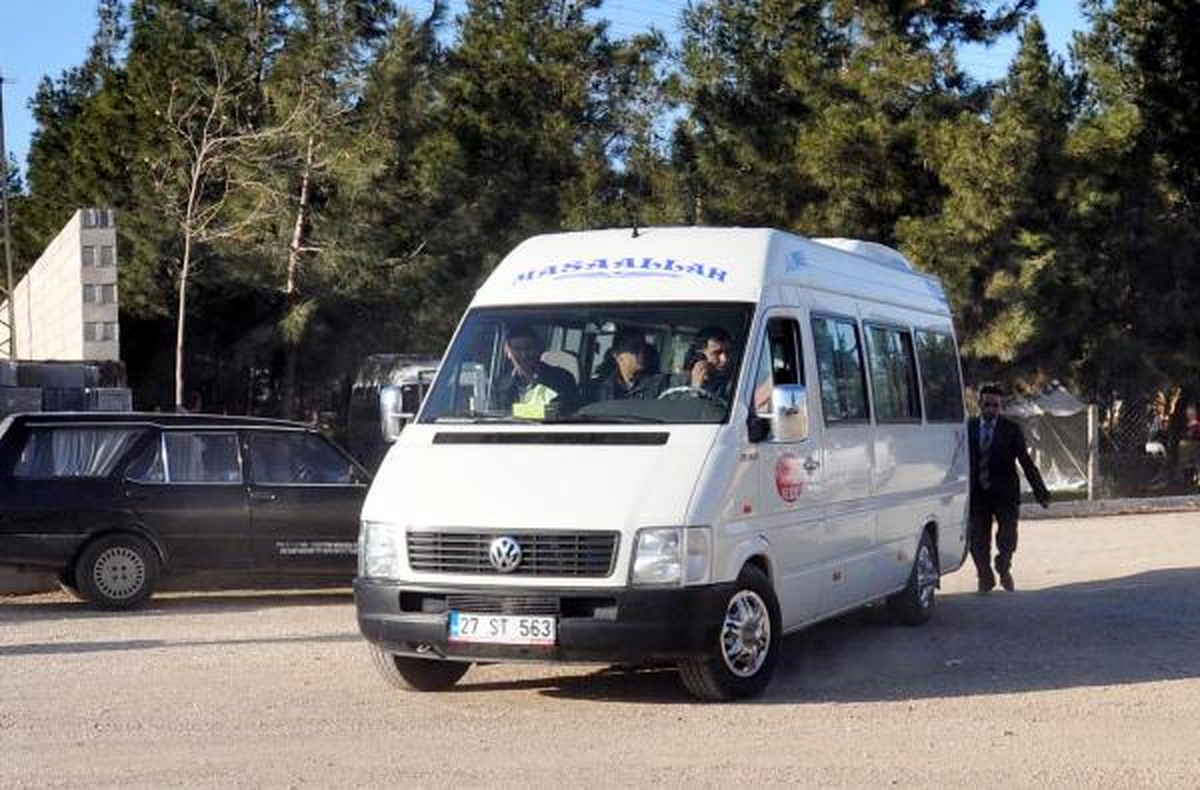 İslahiye\'deki 256 Suriyeli Ülkelerine Dönüyor