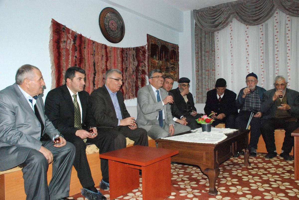 Kırşehir Emniyet Müdürü Metin Aşık, Huzurevini Ziyaret Etti