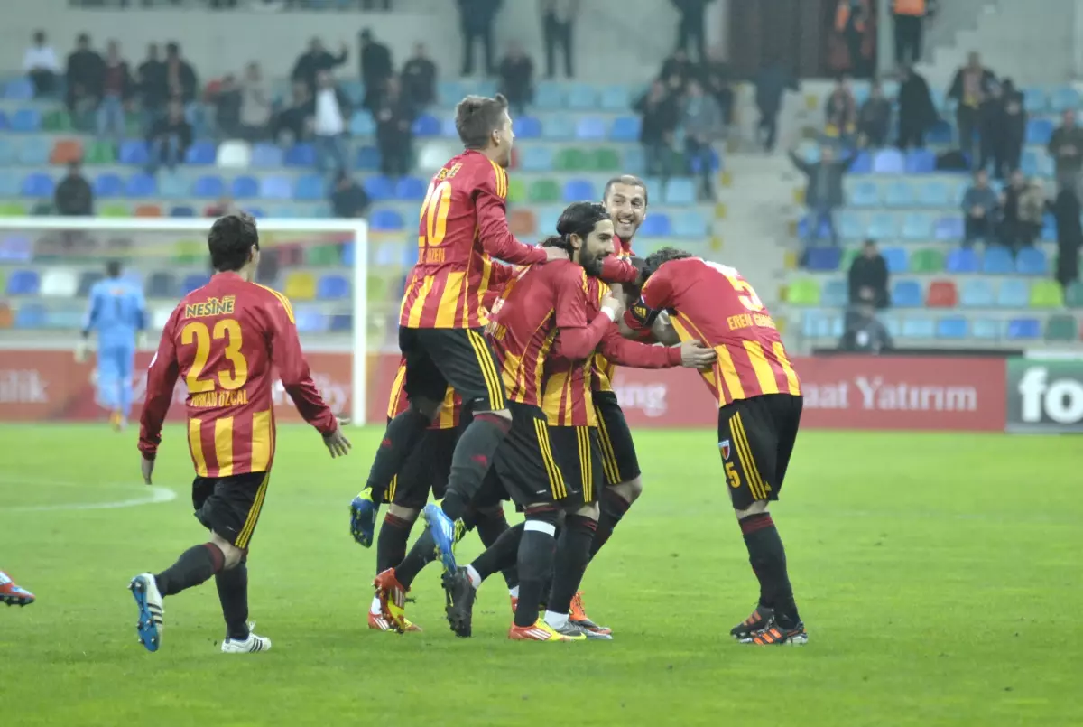 Kupada Son Çeyrek Finalist Kayserispor Oldu