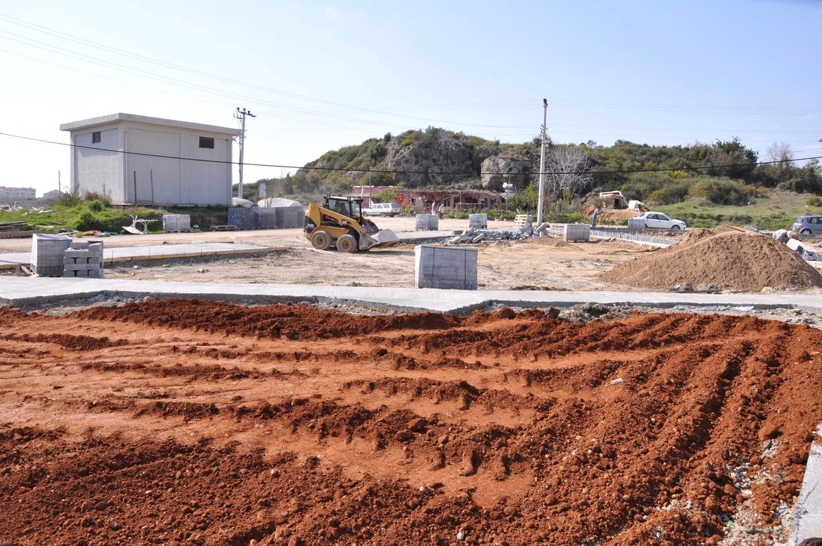 Manavgat Sorgun Mahallesi\'ne Park Yapılıyor