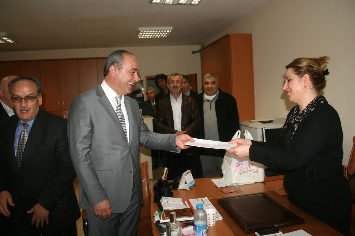 MHP Düzce İl Yönetimi Mazbatasını Aldı