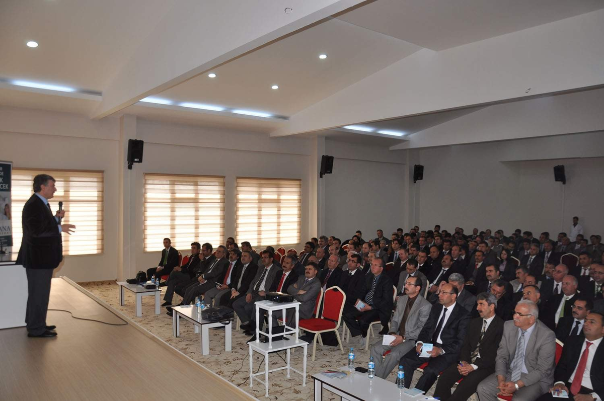 Müdürlere Liderlik Konferansı