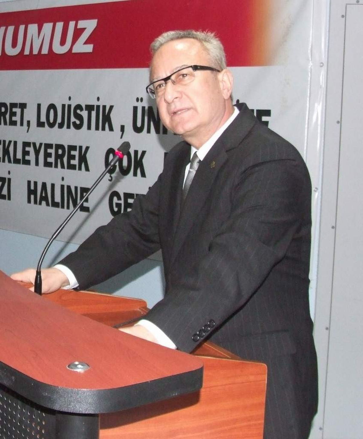 Öğrenciler Oratoryo Sergiledi