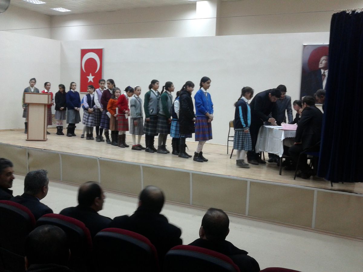 Pasinler'de Güzel Şiir Okuma Yarışması