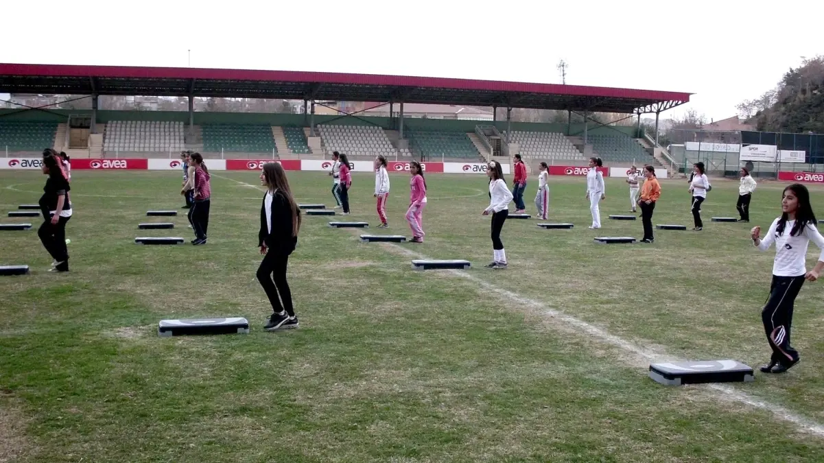 23 Nisan Ulusal Egemenlik ve Çocuk Bayramı Provaları Başladı