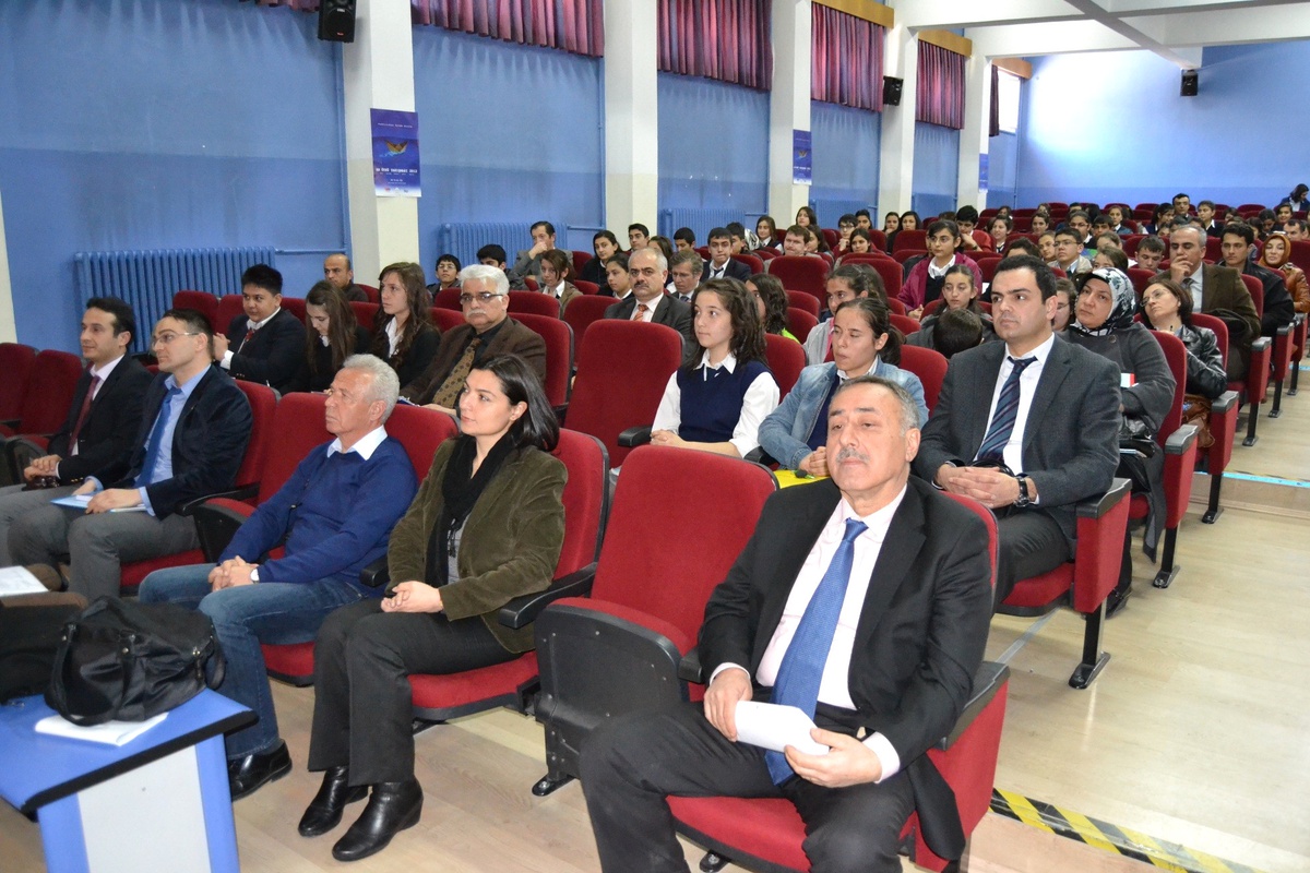 AB Öykü Yarışmasınını Bilgilendirme Semineri Yapıldı