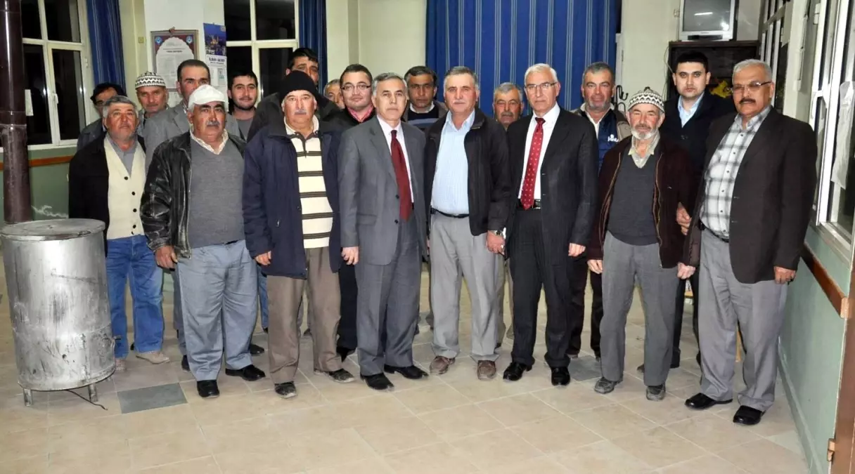 AK Parti\'den Köy Ziyaretleri