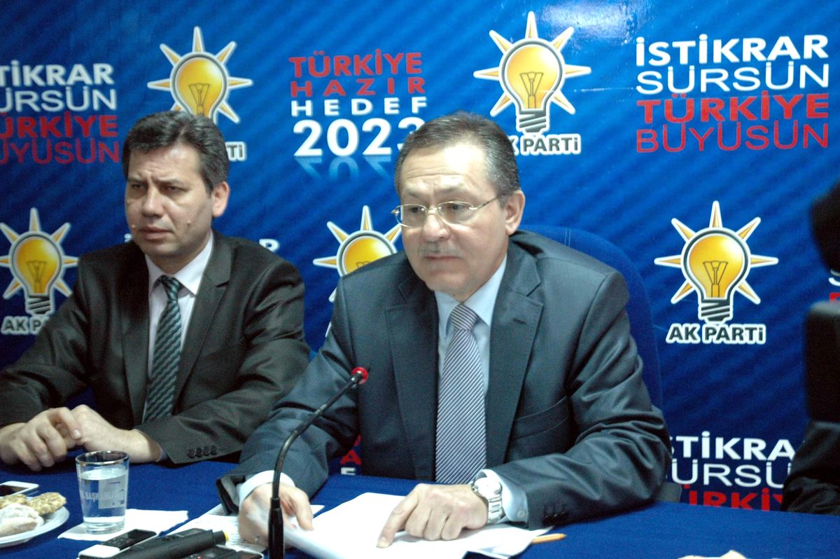 AK Parti Genel Başkan Yardımcısı Uğur, Bor Madenlerinin Özelleştirilmeyeceğini Açıkladı