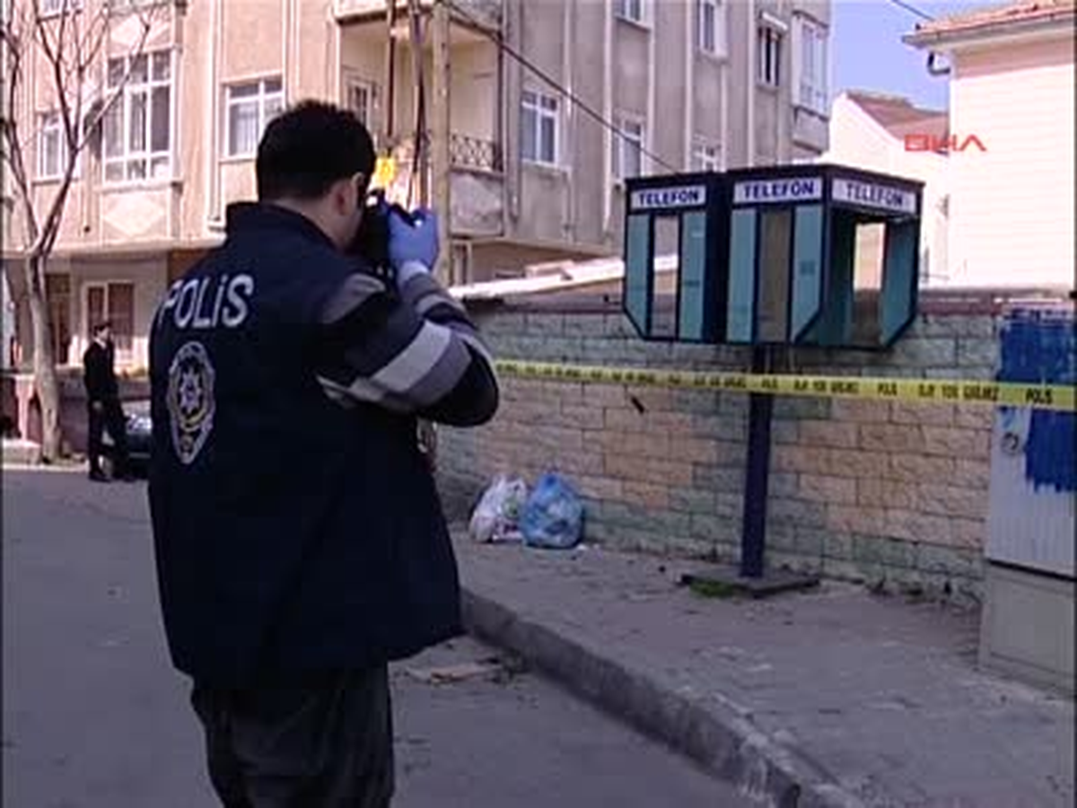 Ankesörlü Telefondan "Canlı Bomba" İhbarı
