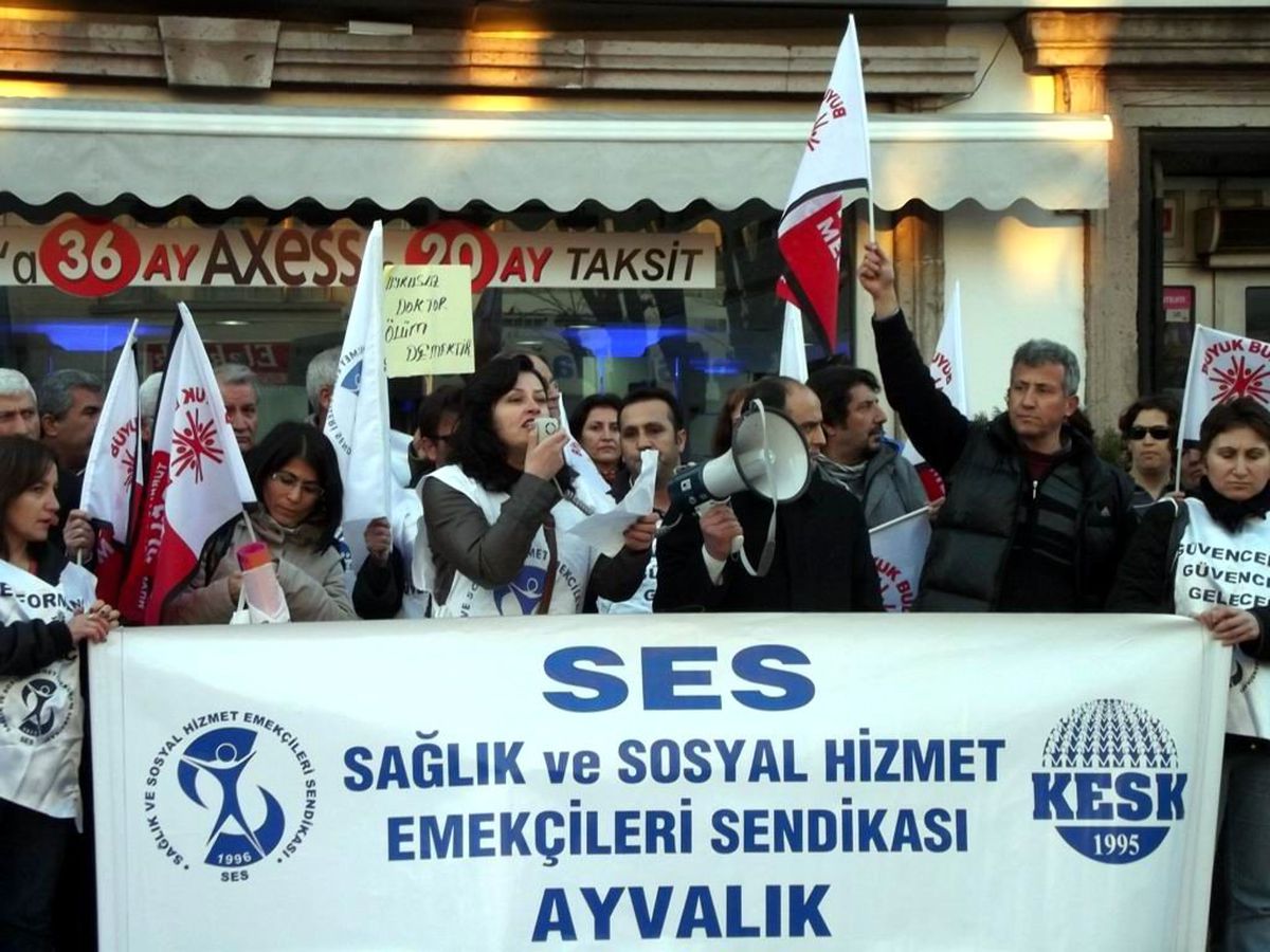 Ayvalık Ses: "Sağlıkta Soygun Katmerlenerek Sürüyor"