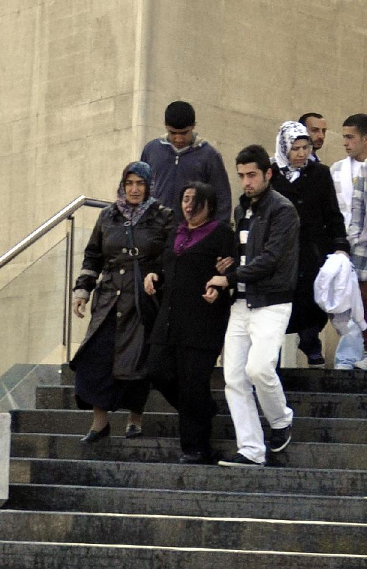 Babasını Öldürdü 5 Yıla İsyan Etti
